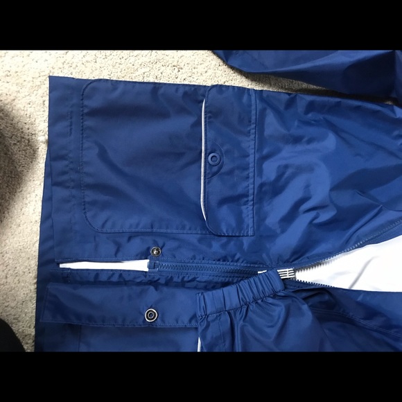 MEC blue rain coat - Picture 3 of 3